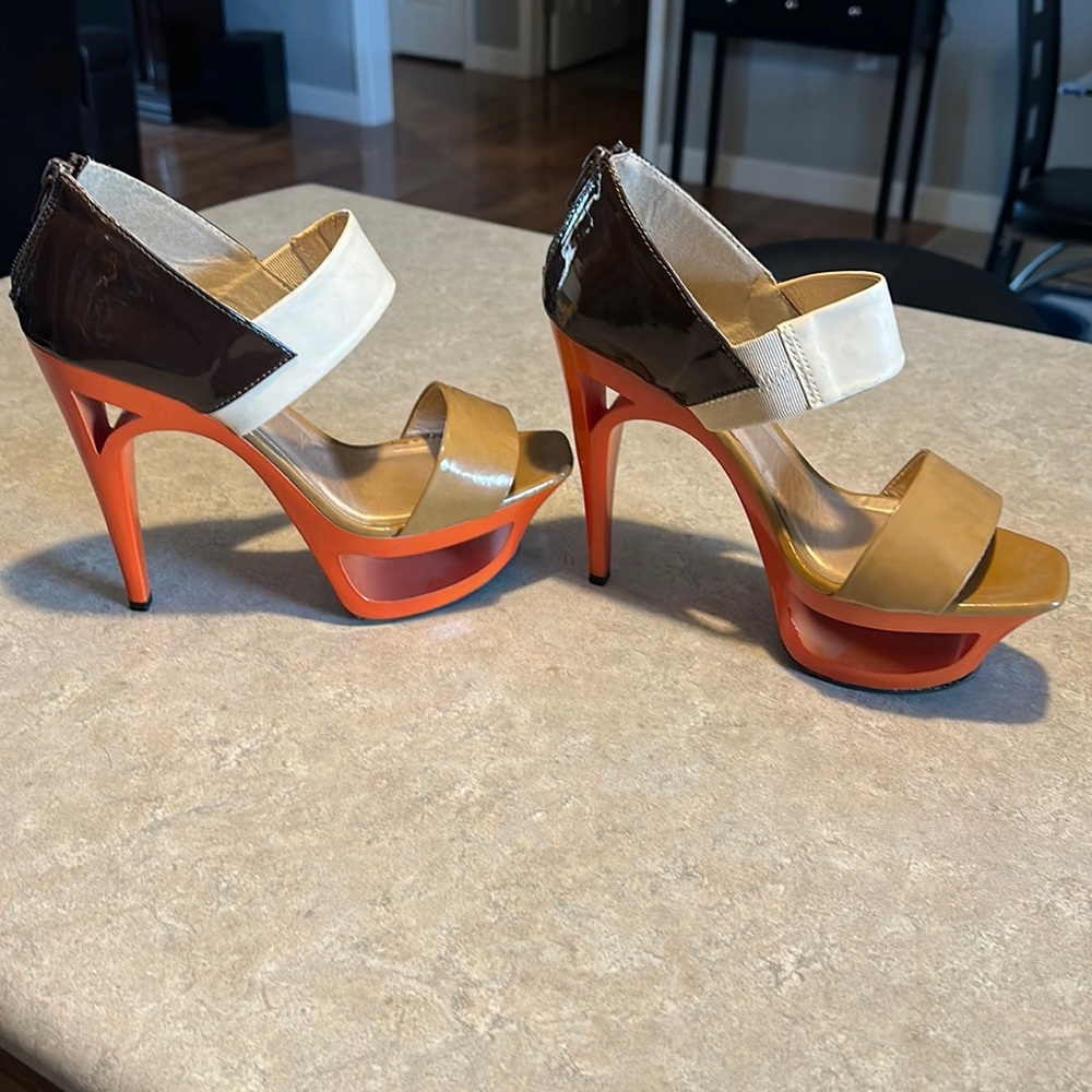 Women’s High heel / pumps